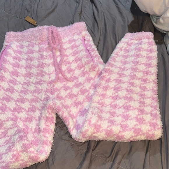 SKIMS COZY KNIT JOGGER LIMITED EDITION 'PETAL HOUNDSTOOTH' - Picture 4 of 11